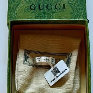 Women's Gucci Silver and Black Bee Ring